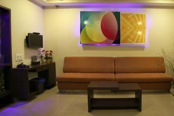 Oyo Rooms Mahanadu Road Vijayawada Exterior photo