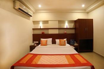 Oyo Rooms Mahanadu Road Vijayawada Exterior photo