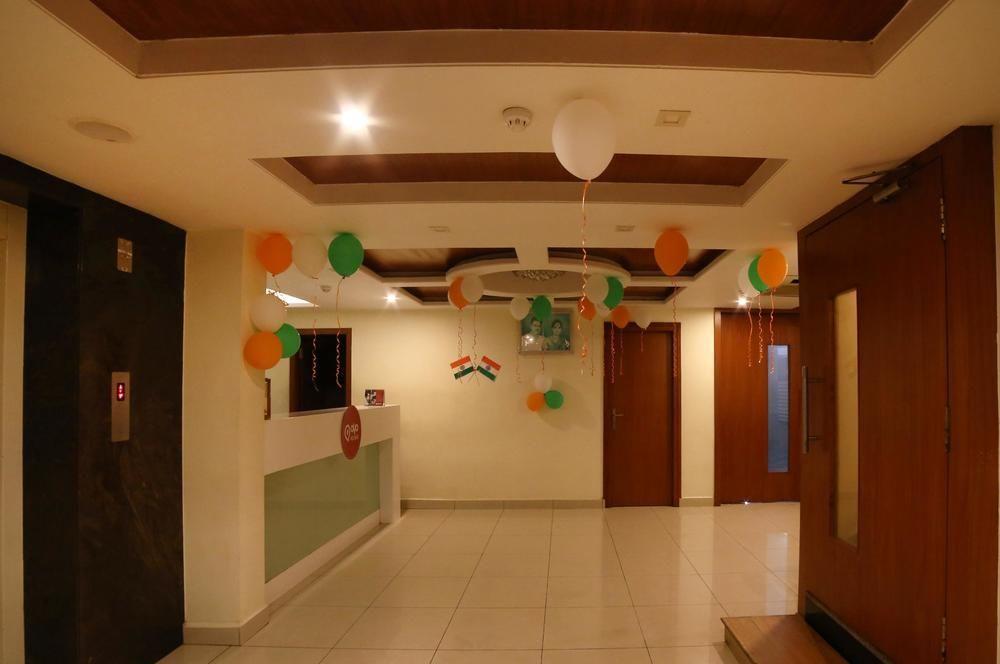 Oyo Rooms Mahanadu Road Vijayawada Exterior photo