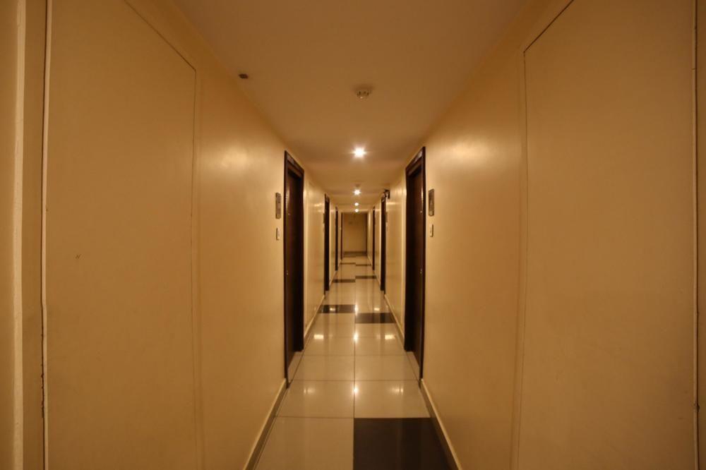 Oyo Rooms Mahanadu Road Vijayawada Exterior photo