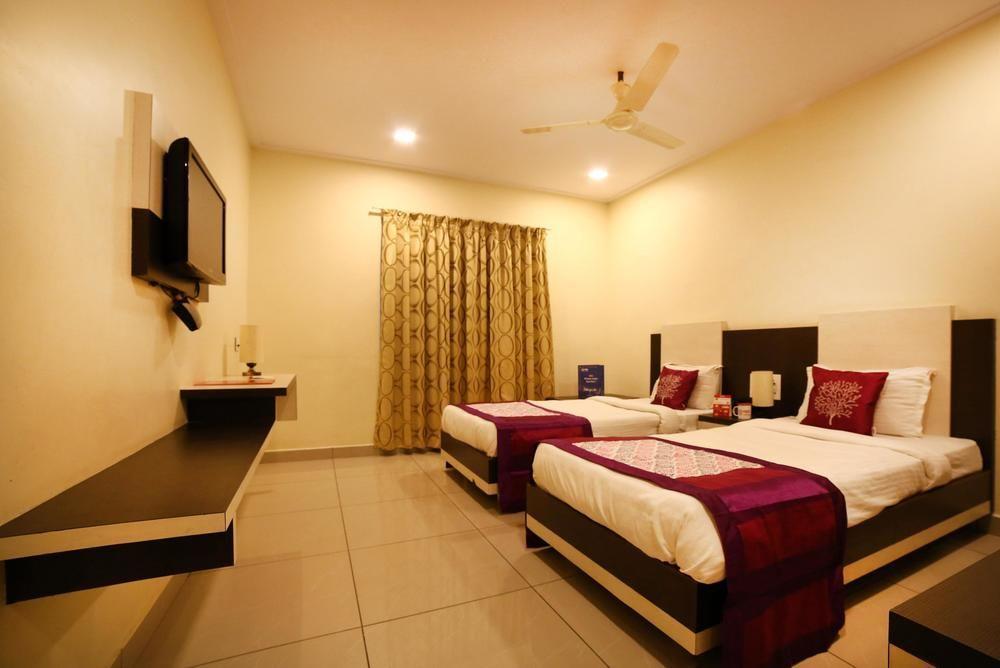 Oyo Rooms Mahanadu Road Vijayawada Exterior photo